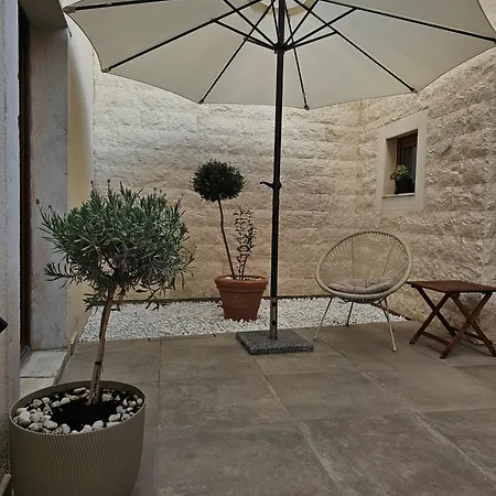 Villa Stone House Anic